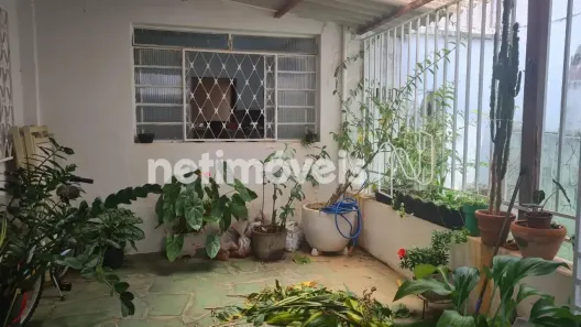 Casa com 3 Quartos à venda, 262m² no Floresta, Belo Horizonte
