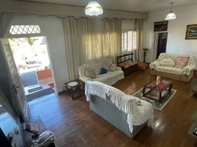 Sala Comercial com 7 Quartos à venda, 650m² no Quitandinha, Petrópolis