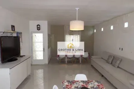Sobrado com 4 Quartos à venda, 250m² no Jardim República, São José dos Campos