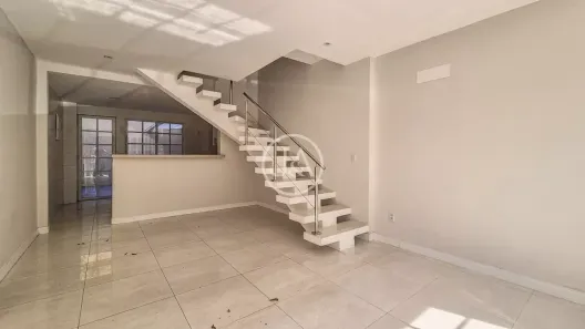 Casa com 4 Quartos à venda, 110m² no Valparaíso, Petrópolis