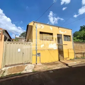 Casa com 3 Quartos à venda, 86m² no Vila Furlan, Araraquara