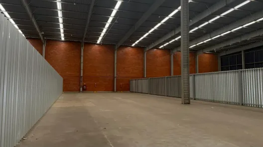Galpão/Depósito/Armazém para alugar, 1200m² no Pavuna, Rio de Janeiro
