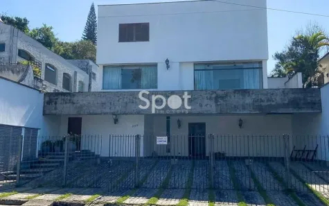 Sobrado com 4 Quartos à venda, 375m² no Vila Tramontano, São Paulo