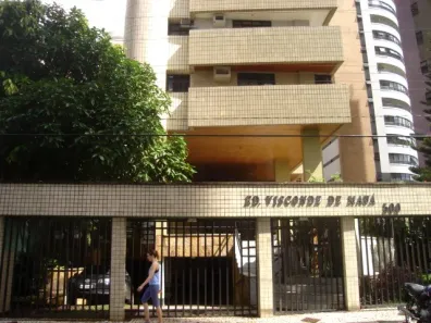 Apartamento com 3 Quartos para alugar, 162m² no Meireles, Fortaleza