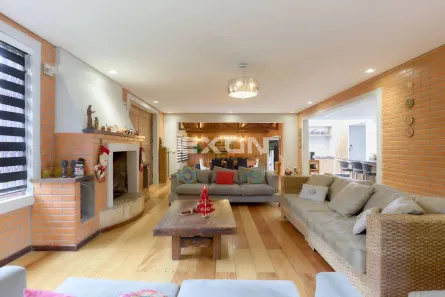 Casa com 4 Quartos à venda, 420m² no Cascatinha, Curitiba