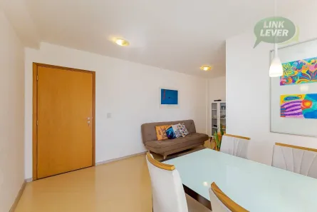 Apartamento com 2 Quartos à venda, 67m² no Cabral, Curitiba