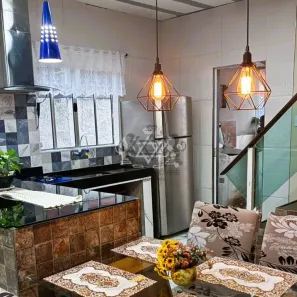 Sobrado com 3 Quartos à venda, 60m² no Morro do Algodão, Caraguatatuba