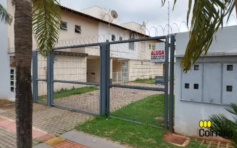 Casa de Condomínio com 3 Quartos para alugar, 104m² no Carandá Bosque, Campo Grande
