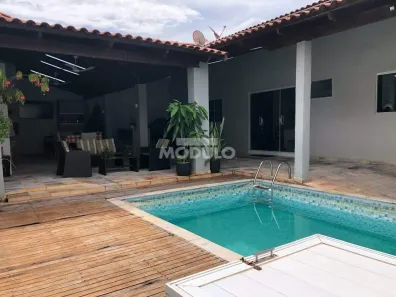 Casa com 3 Quartos à venda, 291m² no Jaraguá, Uberlândia