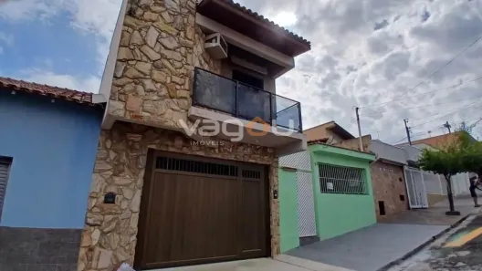 Sobrado com 3 Quartos à venda, 206m² no Centro, Salto