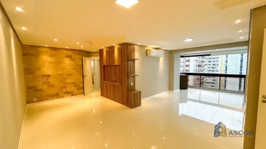 Apartamento com 3 Quartos para alugar, 122m² no Centro, Florianópolis