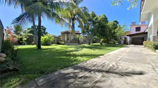 Casa com 4 Quartos à venda, 240m² no Ipioca, Maceió