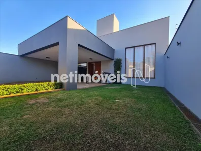 Casa com 3 Quartos à venda, 240m² no Vale do Sol, Nova Lima