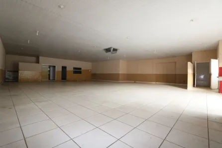 Sala Comercial para alugar, 310m² no Centro-Sul, Cuiabá