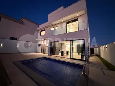 Casa de Condomínio com 3 Quartos à venda, 325m² no Granja Marileusa, Uberlândia