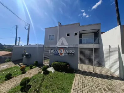 Sobrado com 3 Quartos à venda, 104m² no Olarias, Ponta Grossa