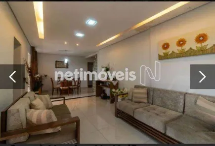 Casa com 4 Quartos à venda, 1080m² no União, Belo Horizonte