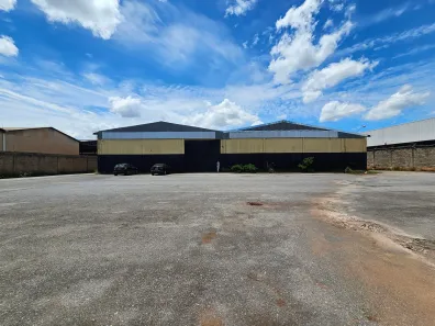 Galpão/Depósito/Armazém para alugar, 2300m² no Asa Sul, Brasília