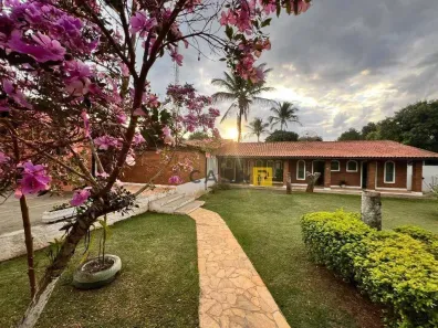 Fazenda/Sítio com 6 Quartos à venda, 630m² no Parque das Laranjeiras, Cosmópolis