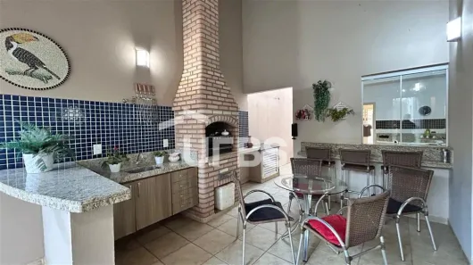 Casa com 3 Quartos à venda, 224m² no Jardim Karaíba, Uberlândia