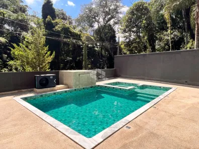 Casa de Condomínio com 4 Quartos à venda, 418m² no Caraguatá, Mairiporã