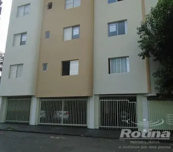 Apartamento com 3 Quartos para alugar, 120m² no Patrimônio, Uberlândia