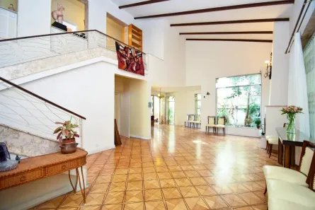 Casa com 4 Quartos à venda, 420m² no Sumaré, São Paulo