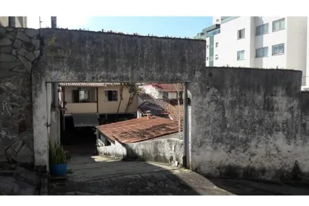 Casa com 2 Quartos à venda, 150m² no Sagrada Família, Belo Horizonte
