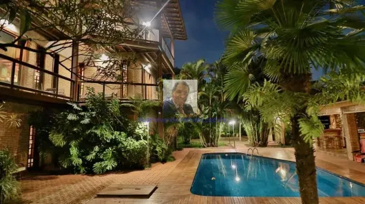 Casa de Condomínio com 7 Quartos à venda, 628m² no Residencial Morada dos Pássaros-Aldeia da Serra, Barueri