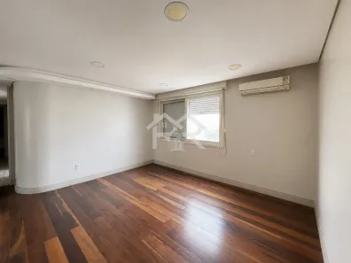 Cobertura com 3 Quartos para alugar, 230m² no Santa Cecília, Porto Alegre