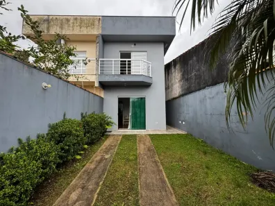 Sobrado com 2 Quartos à venda, 70m² no Jardim Peruibe, Peruíbe