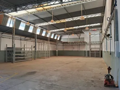 Galpão/Depósito/Armazém à venda, 746m² no Jardim São Pedro, Hortolândia