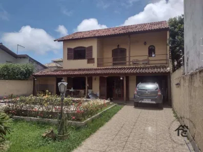 Casa de Condomínio com 4 Quartos à venda, 360m² no Piratininga, Niterói