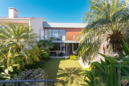 Casa com 3 Quartos à venda, 318m² no Centro, Pelotas