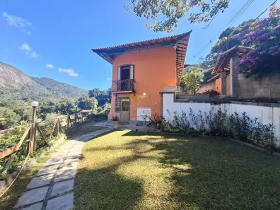 Casa com 2 Quartos à venda, 1200m² no Parque do Imbui, Teresópolis