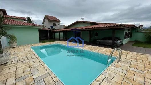Casa com 5 Quartos à venda, 260m² no Praia das Palmeiras, Caraguatatuba
