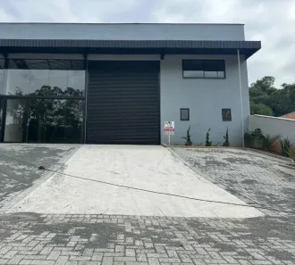 Galpão/Depósito/Armazém para alugar, 244m² no Nereu Ramos, Jaraguá do Sul