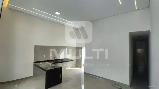 Casa com 3 Quartos à venda, 135m² no Novo Mundo, Uberlândia