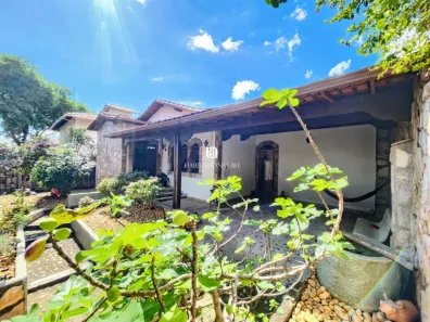 Casa com 3 Quartos à venda, 206m² no Rio Branco, Belo Horizonte