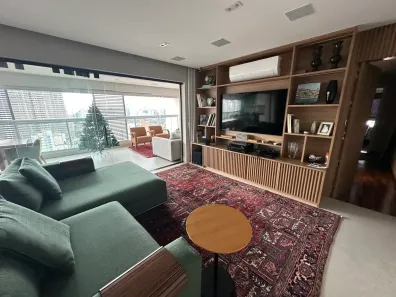 Apartamento com 3 Quartos à venda, 178m² no Jardim das Acácias, São Paulo