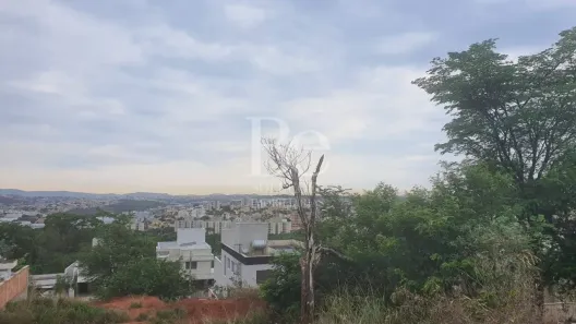 Lote/Terreno à venda, 473m² no Portal do Sol, Contagem
