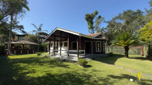 Casa com 3 Quartos à venda, 530m² no Itamambuca, Ubatuba