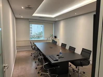 Sala Comercial à venda, 198m² no Vila Olímpia, São Paulo