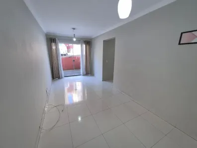 Apartamento com 3 Quartos para alugar, 70m² no Granja Viana II, Cotia