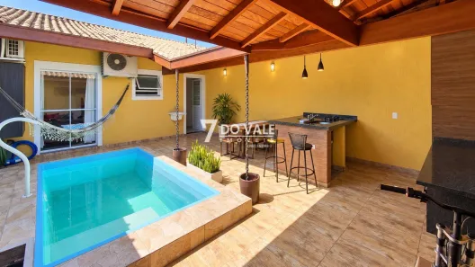 Casa de Condomínio com 2 Quartos à venda, 114m² no Jardim Marcondes, Jacareí