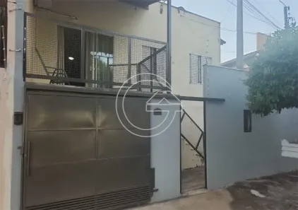 Casa com 3 Quartos à venda, 130m² no Centro, Marília