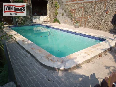 Sobrado com 5 Quartos à venda, 530m² no Guaiúba, Guarujá