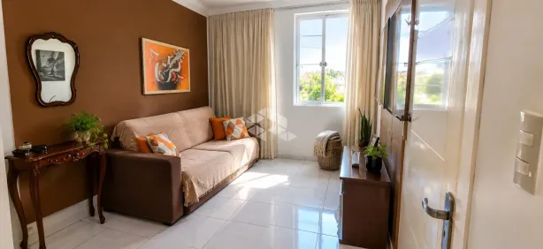 Apartamento com 2 Quartos à venda, 52m² no Passo da Areia, Porto Alegre