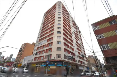 Apartamento com 2 Quartos à venda, 45m² no Centro, Curitiba