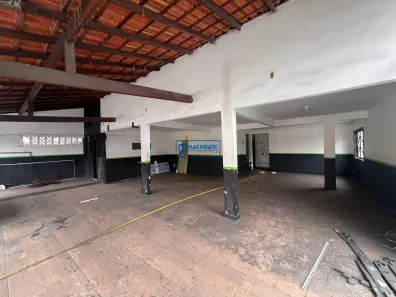 Ponto Comercial para alugar, 183m² no Jardim Camburi, Vitória